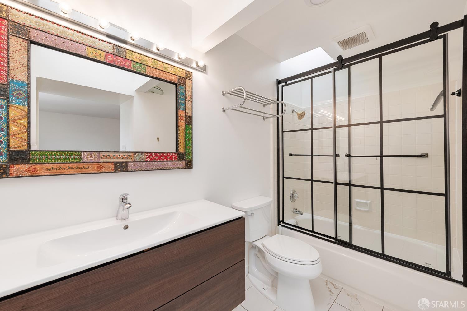 Photo #11: 426134582 Listing: Photo #11