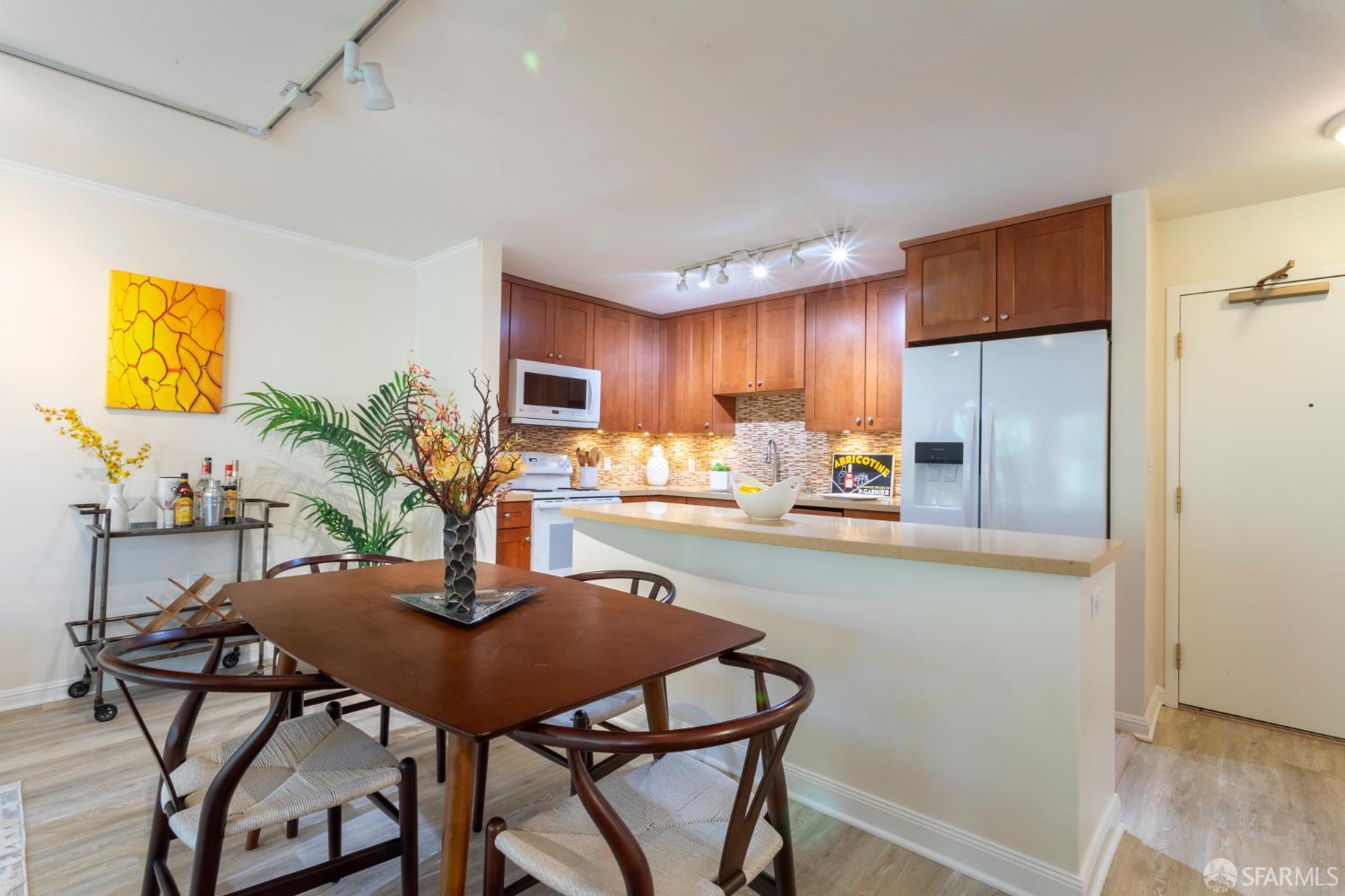 Photo #7: 426136254 Listing: Photo #7