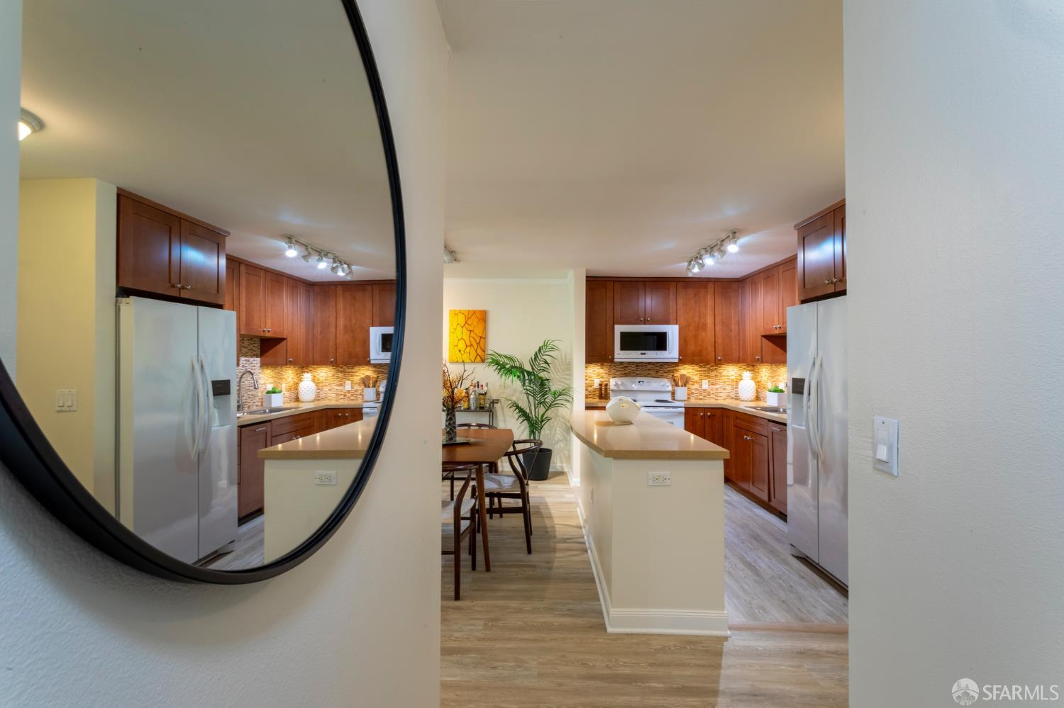Photo #17: 426136254 Listing: Photo #17