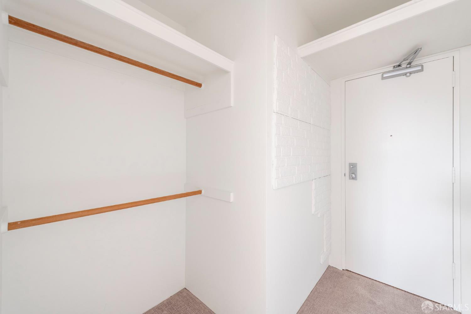 Photo #12: 426134582 Listing: Photo #12