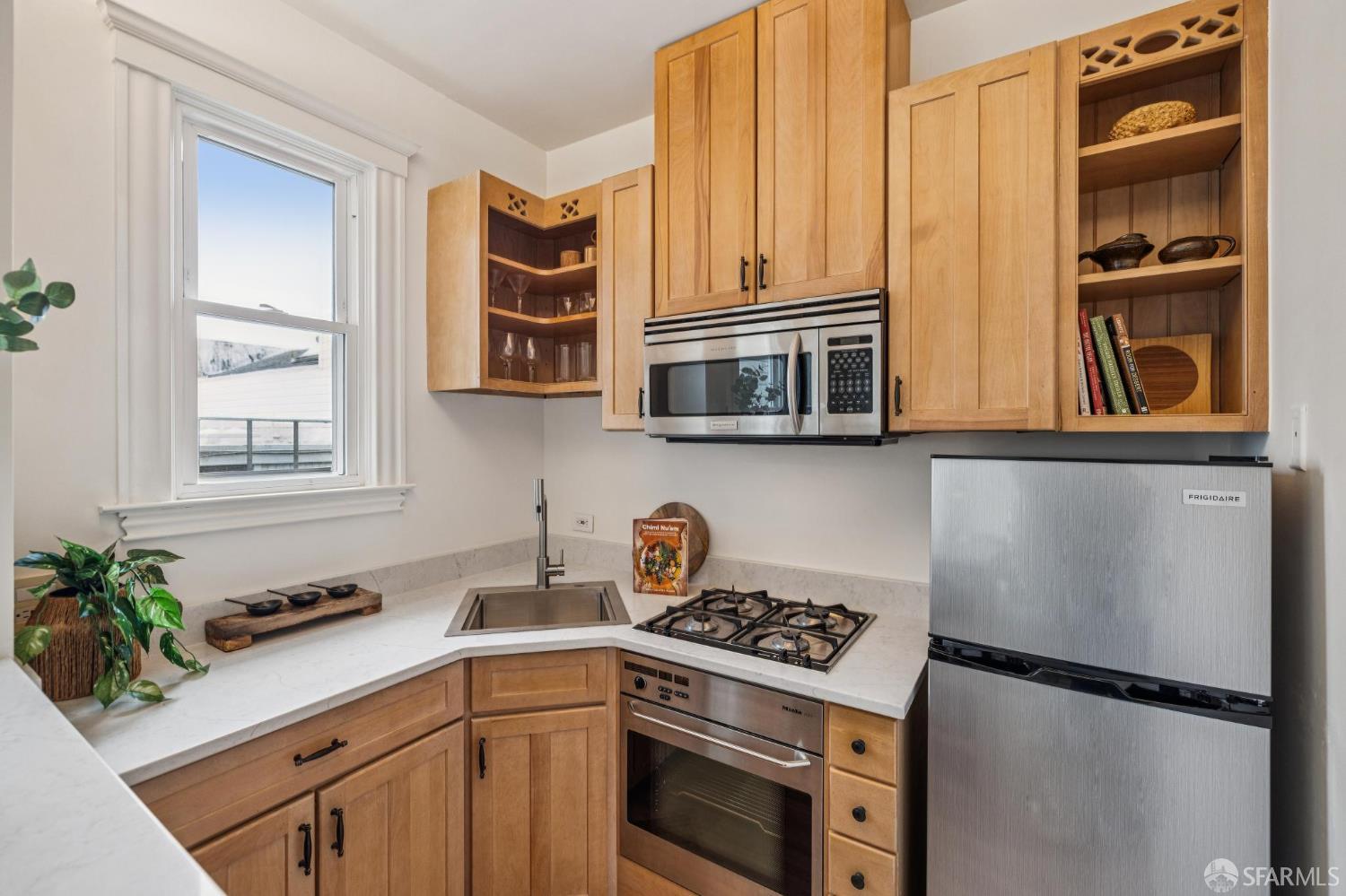 Photo #12: 426136918 Listing: Photo #12