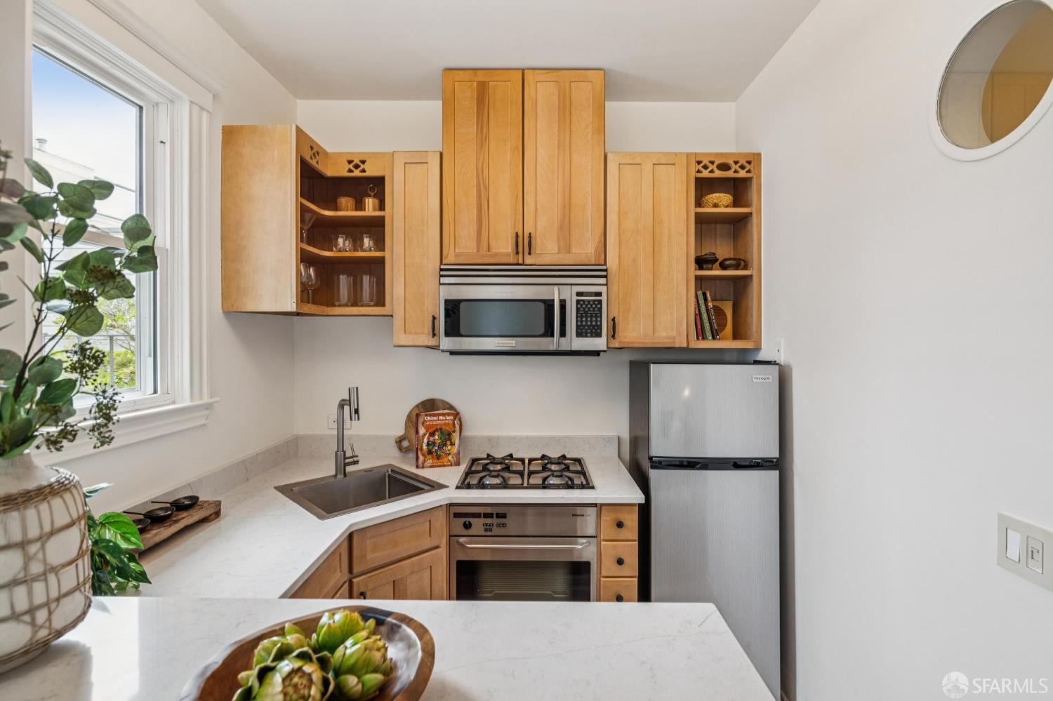 Photo #11: 426136918 Listing: Photo #11