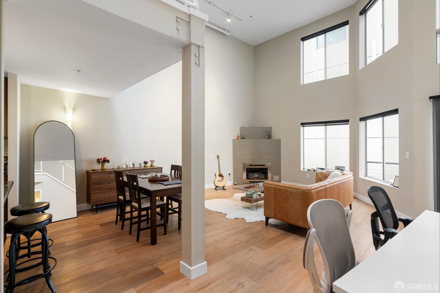 Photo #8: 426136749 Listing: Photo #8