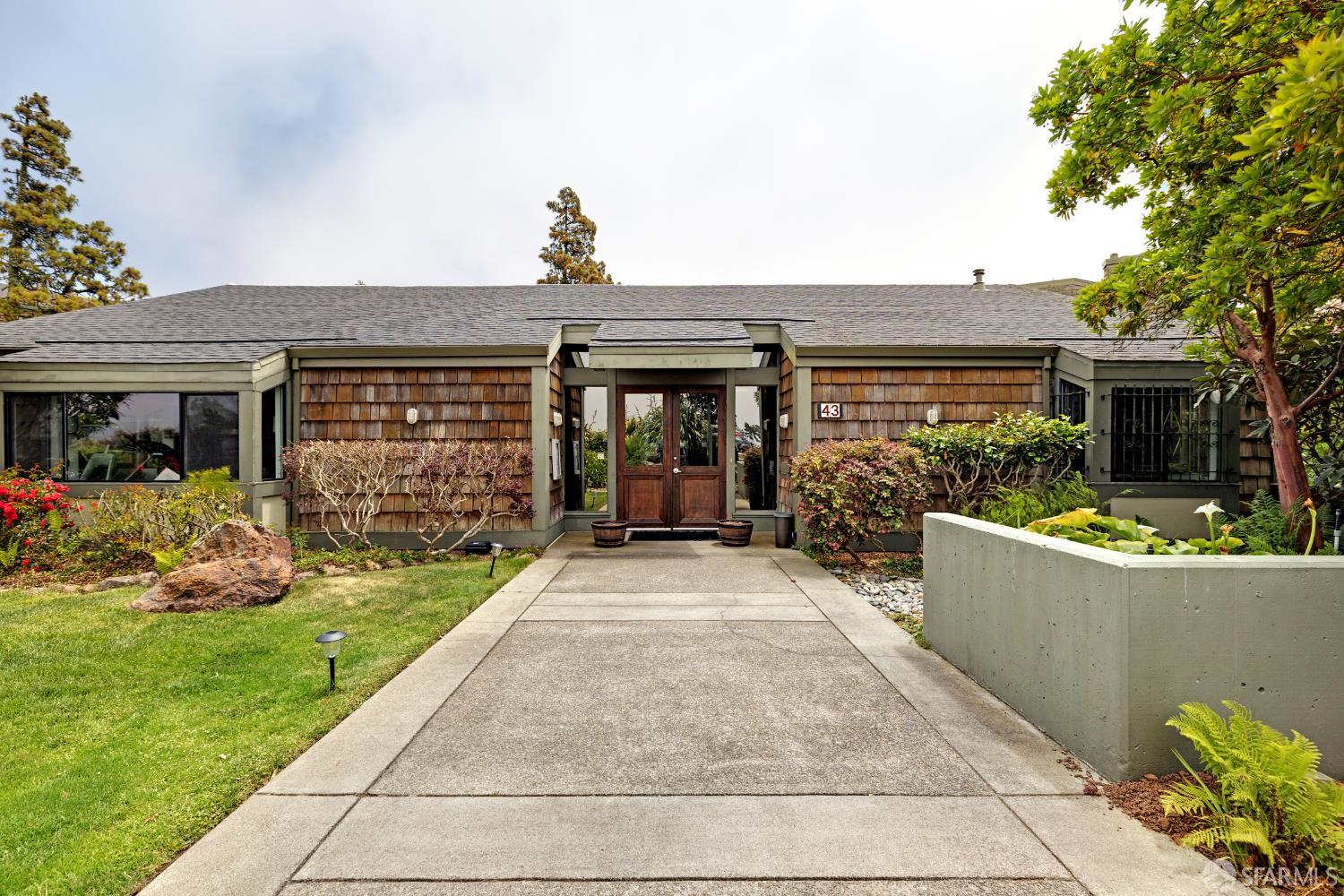 Photo #14: 426132806 Listing: Photo #14