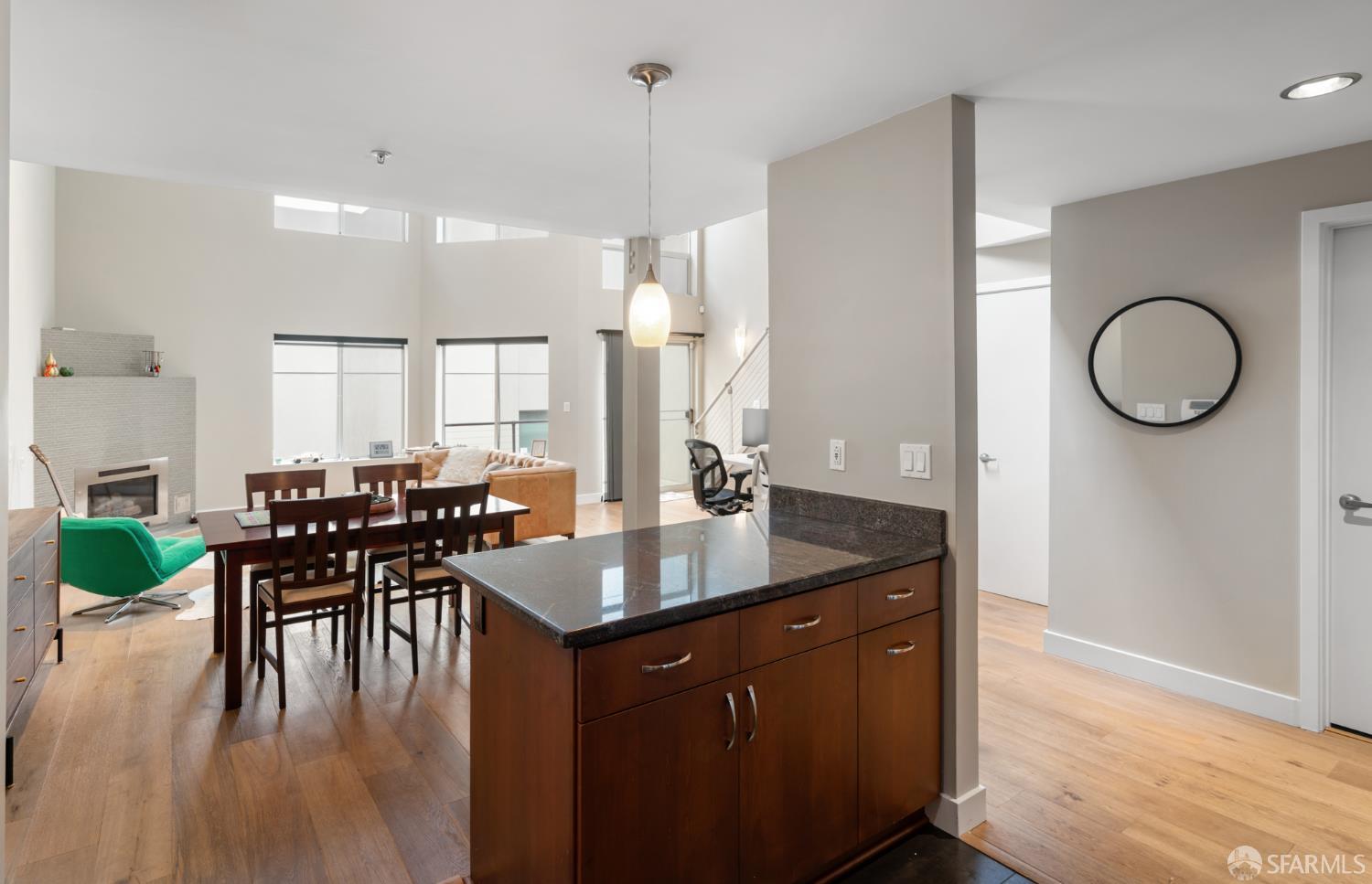 Photo #14: 426136749 Listing: Photo #14