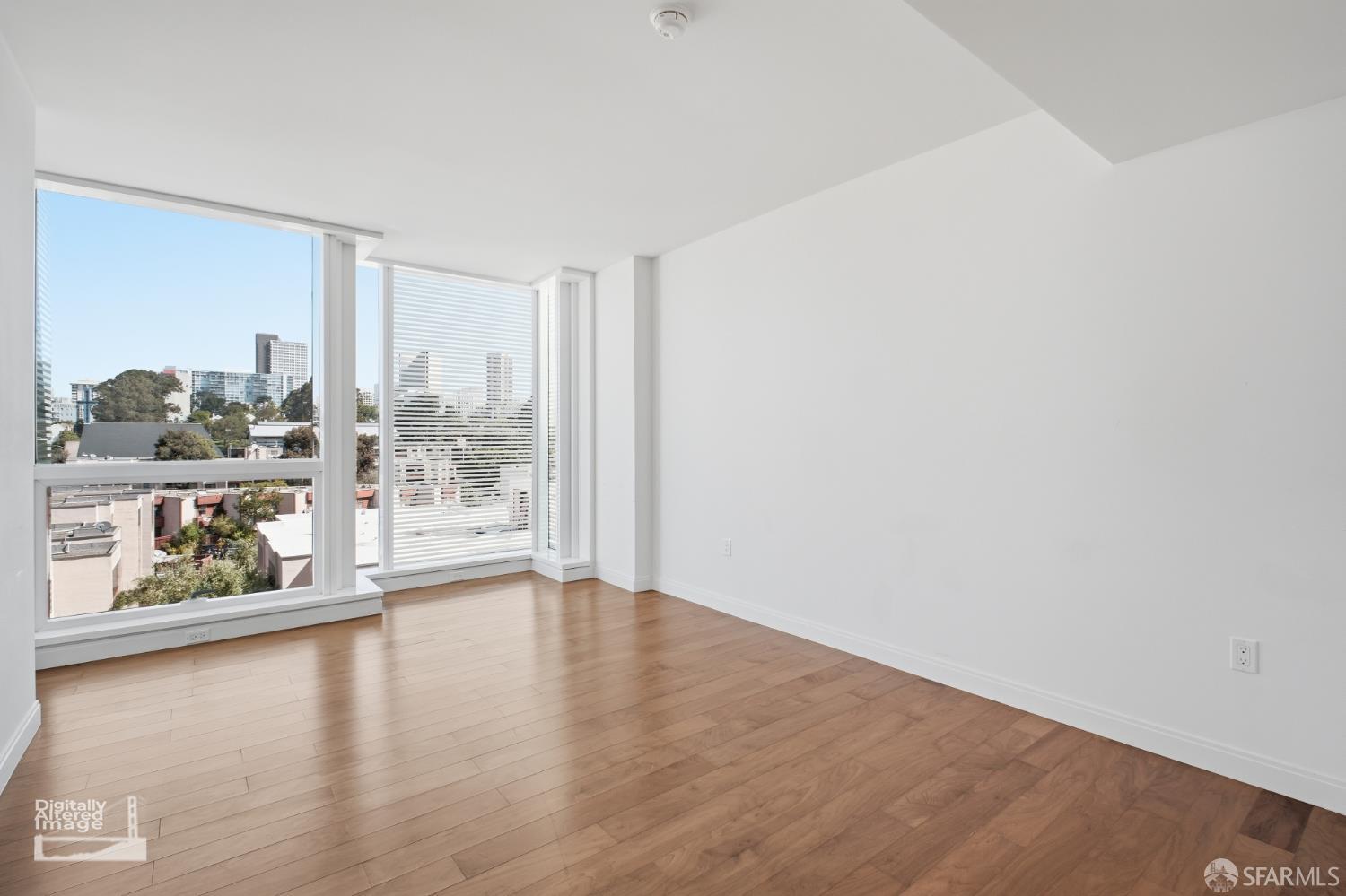 Photo #5: 426127768 Listing: Photo #5