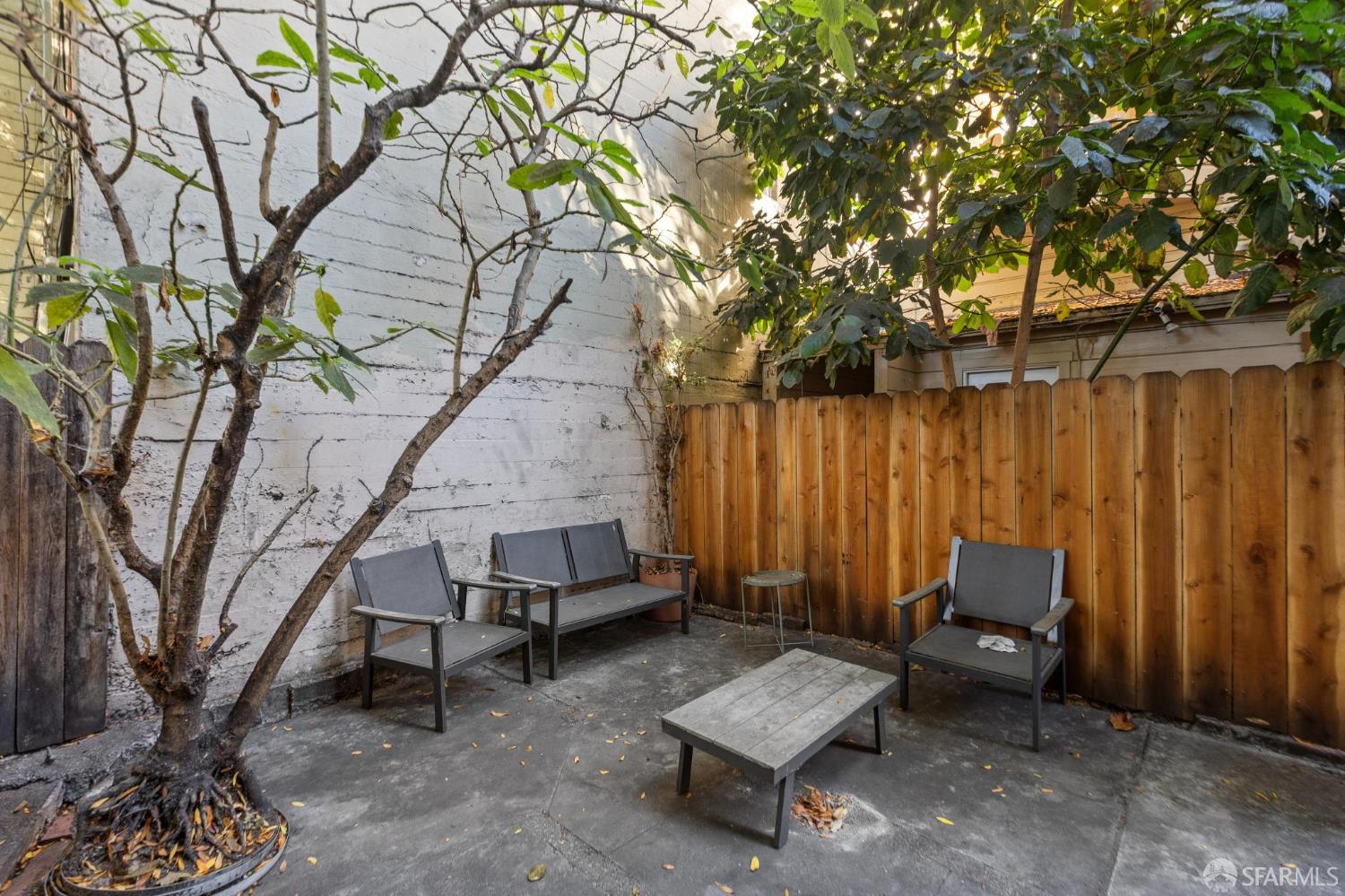 Photo #21: 426136768 Listing: Photo #21