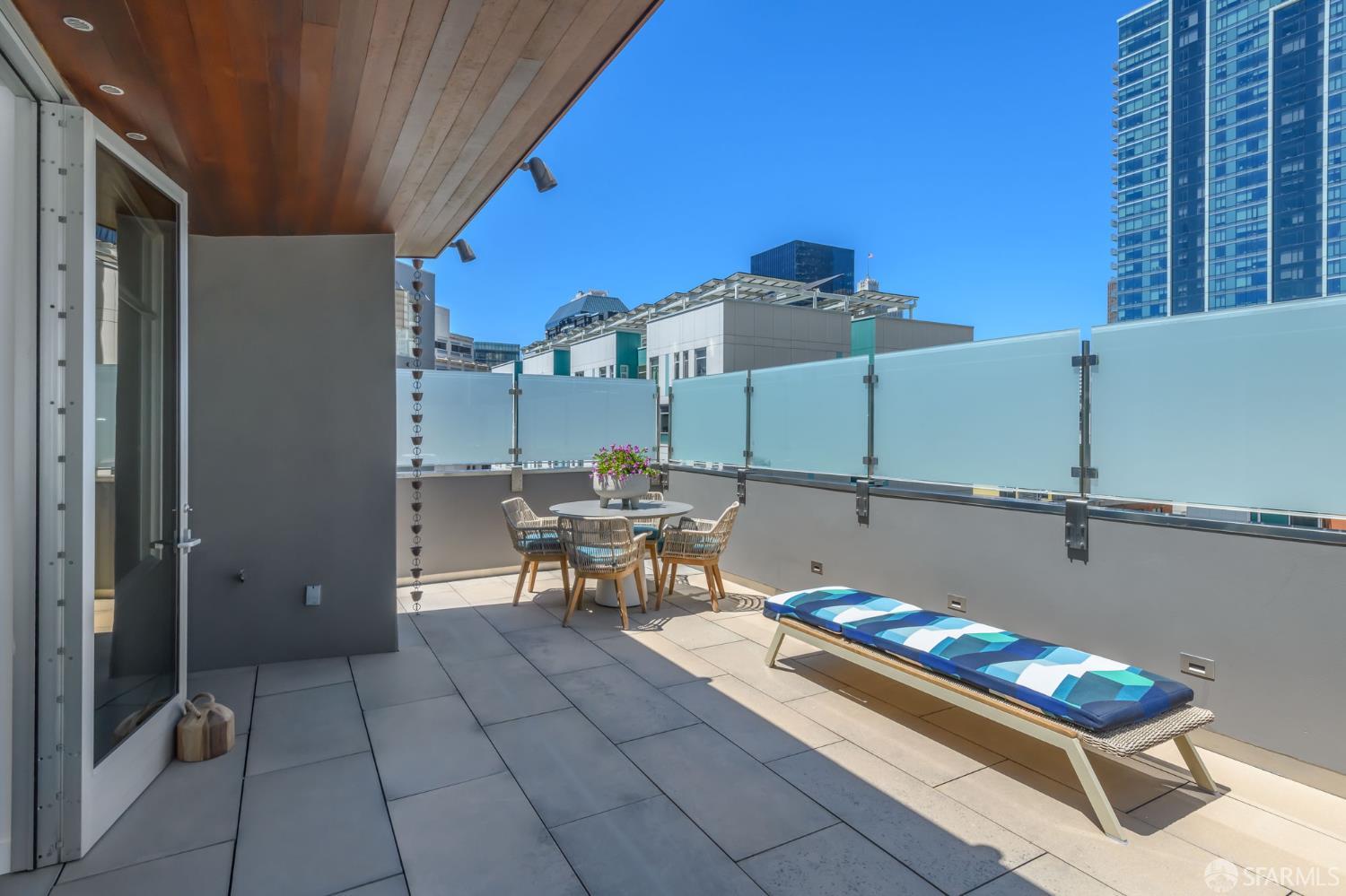 Photo #13: 426135770 Listing: Photo #13