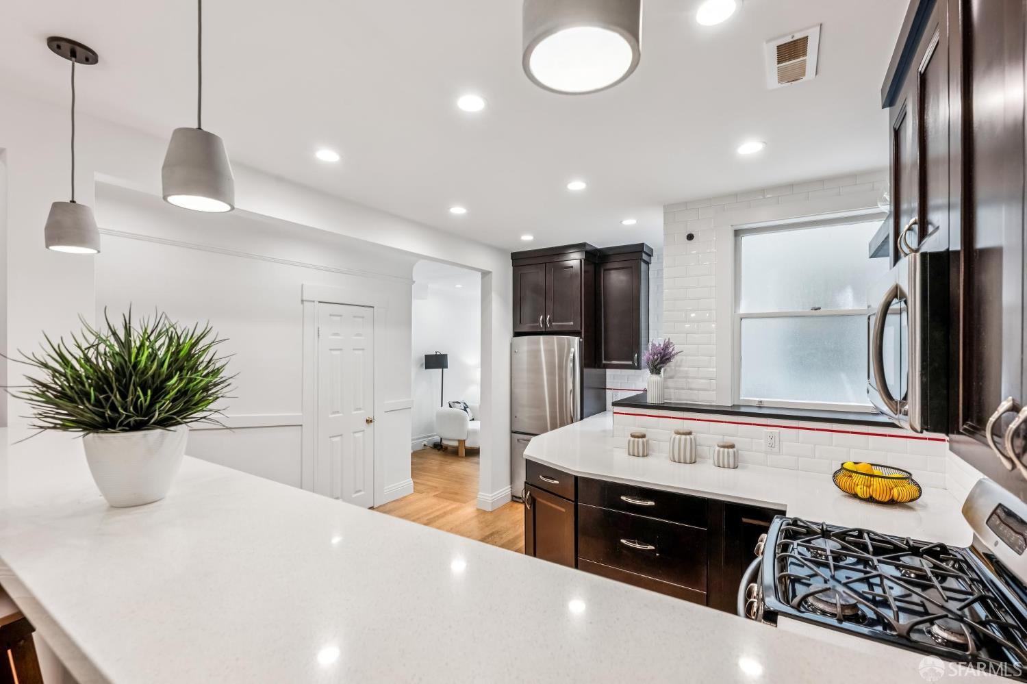 Photo #10: 426136639 Listing: Photo #10