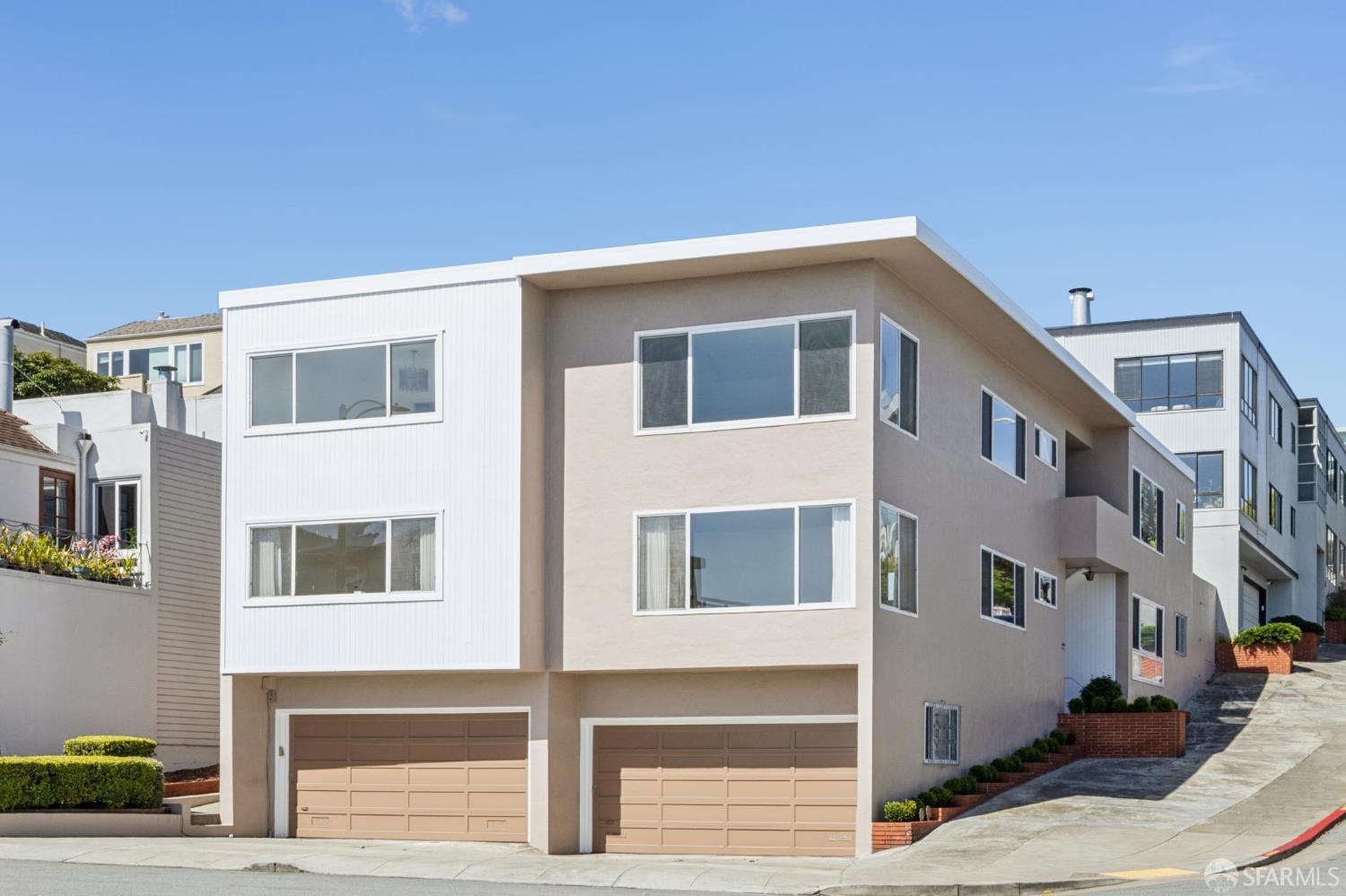 41 Terra Vista Avenue