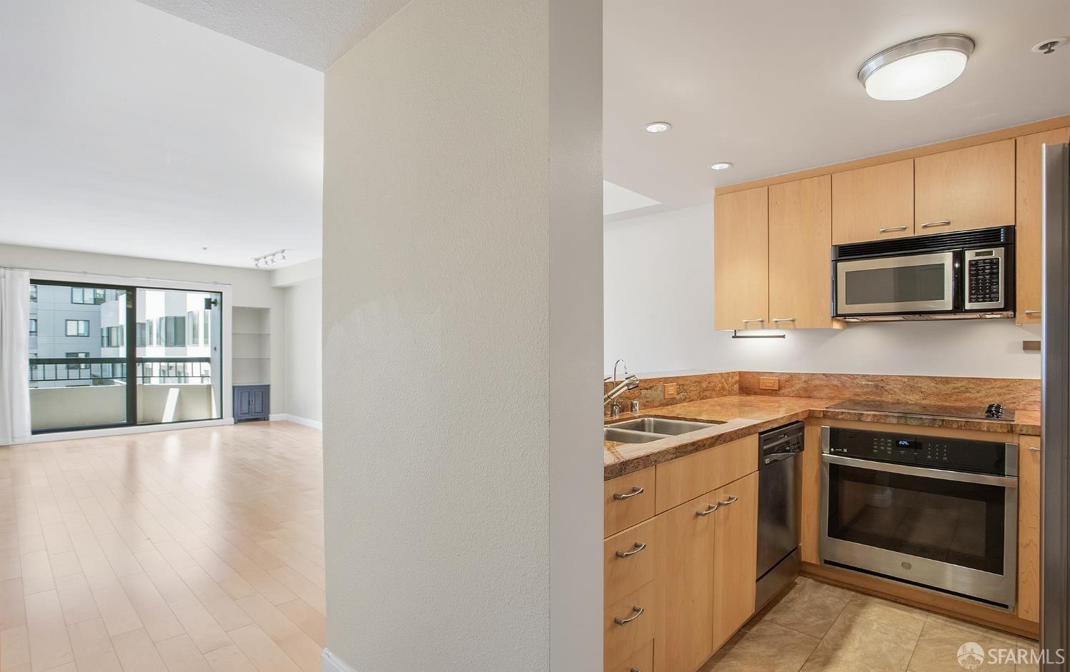 601 Van Ness Avenue # 406