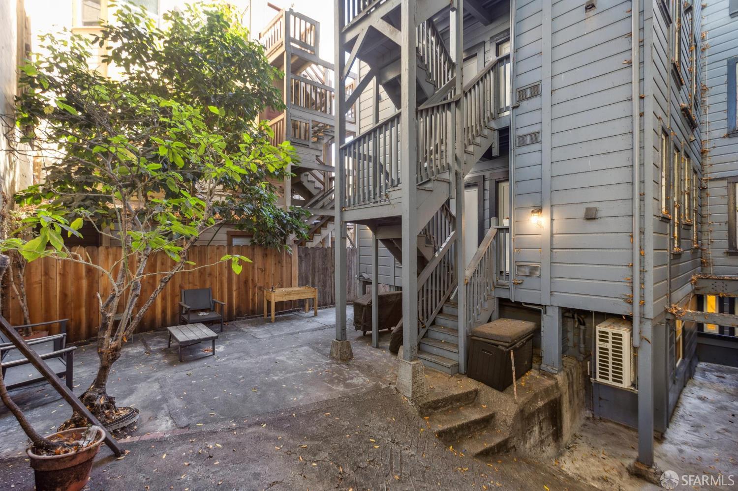 Photo #23: 426136768 Listing: Photo #23