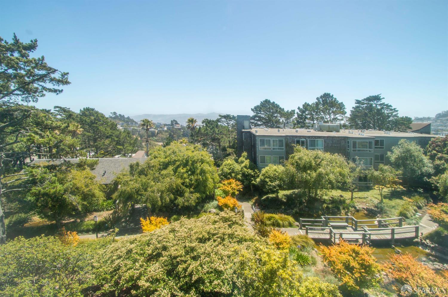 Photo #3: 426137049 Listing: Photo #3