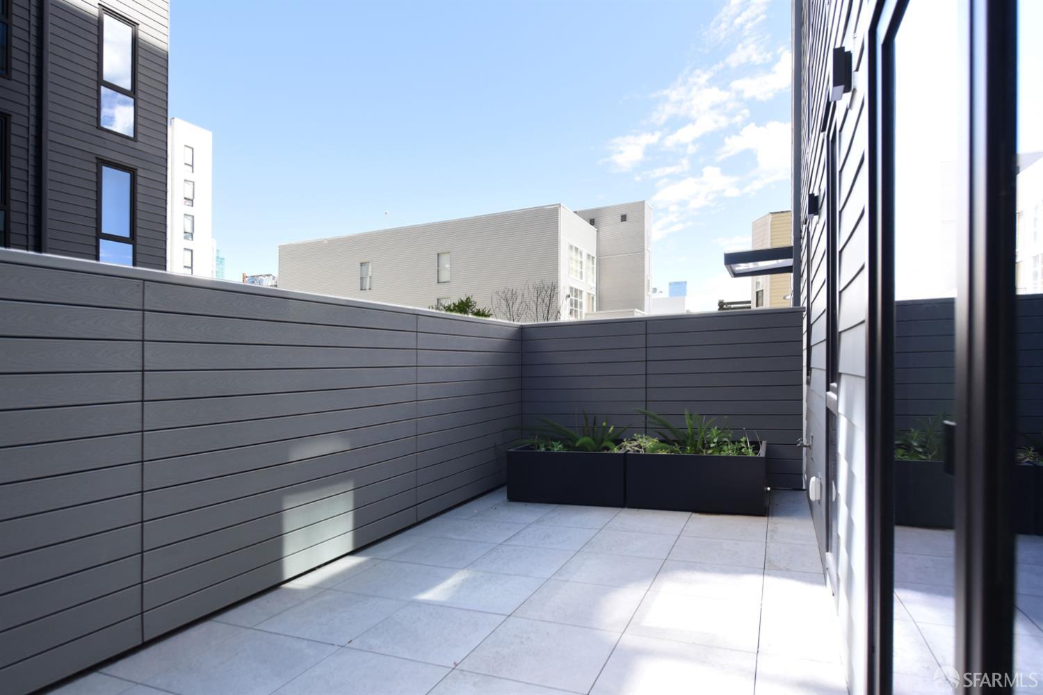 Photo #6: 426137326 Listing: Photo #6