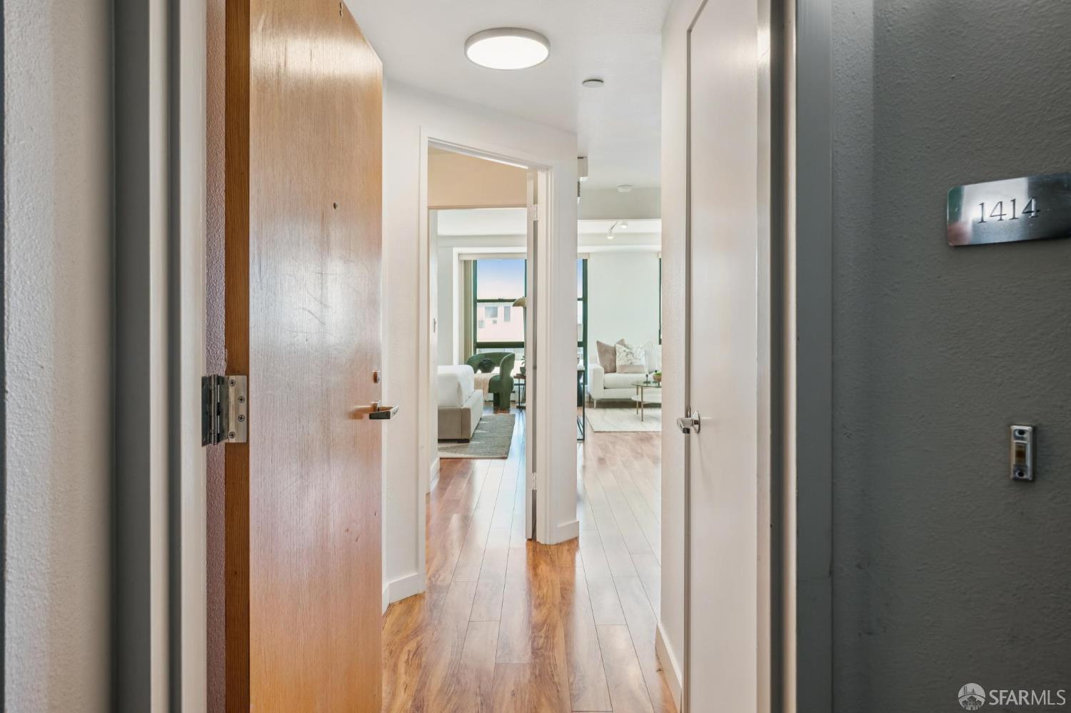 Photo #2: 426137378 Listing: Photo #2