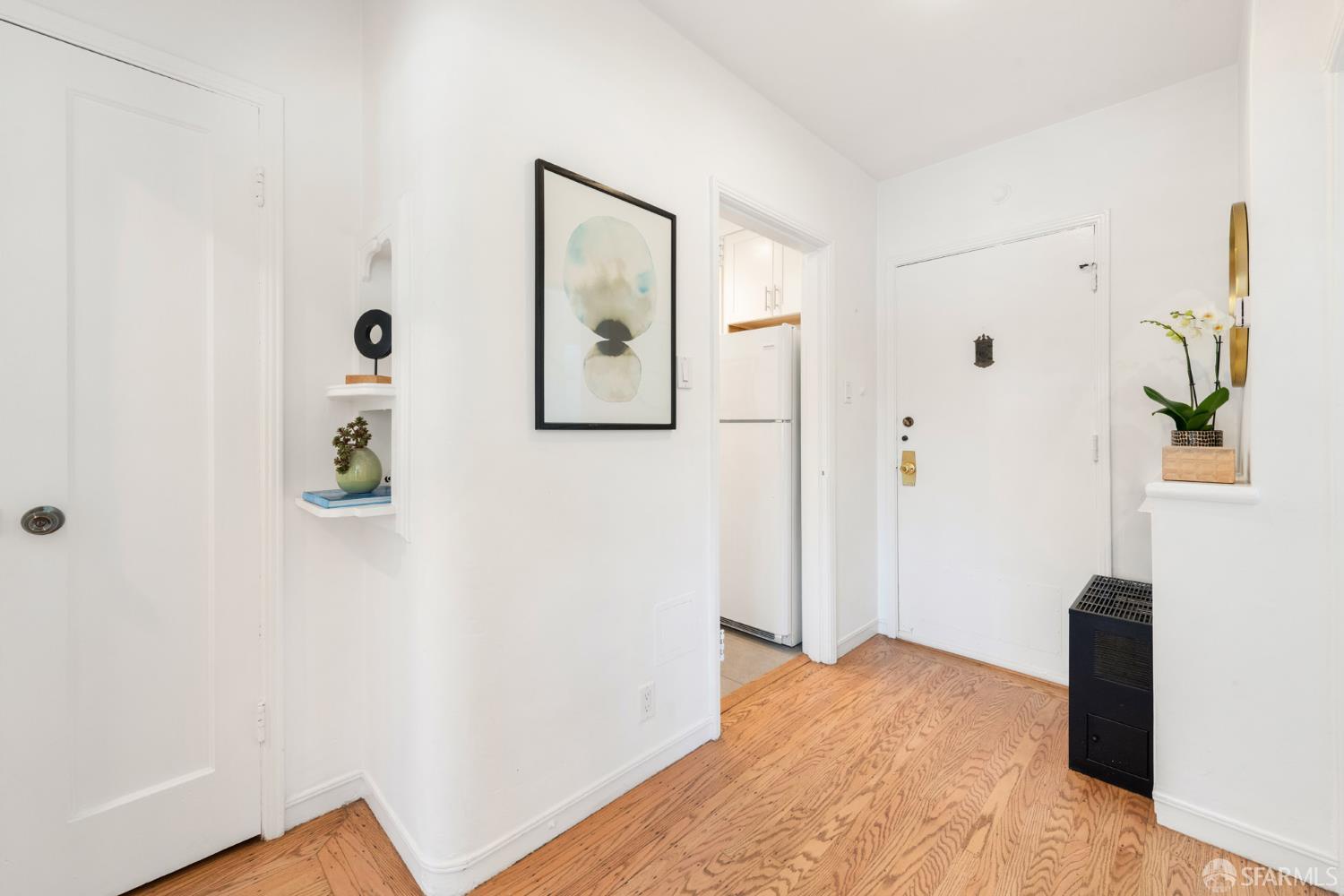 Photo #10: 426136664 Listing: Photo #10