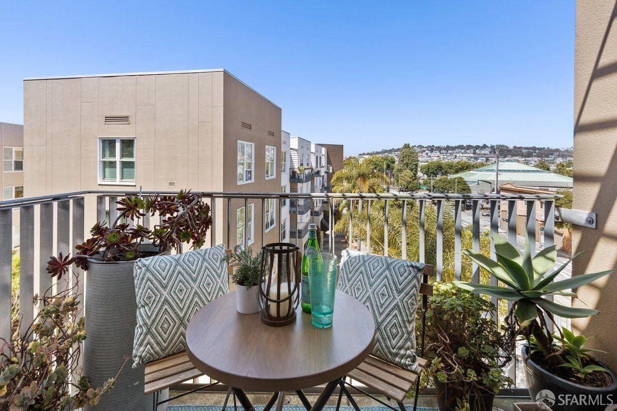 Photo #27: 426136520 Listing: Photo #27