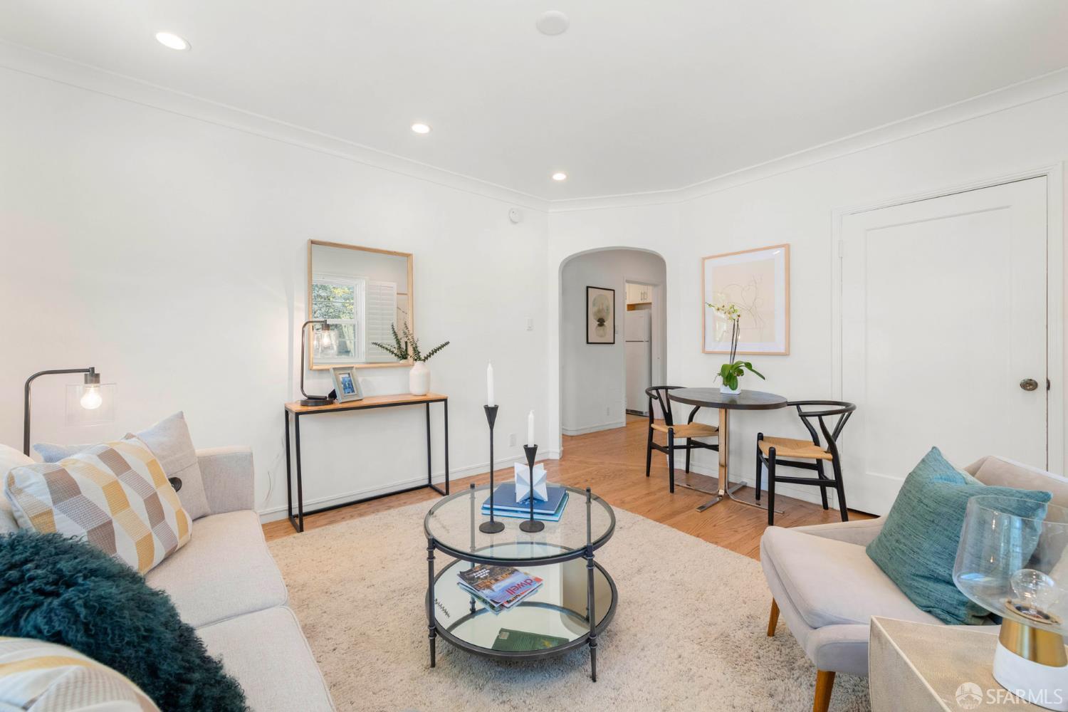 Photo #19: 426136664 Listing: Photo #19