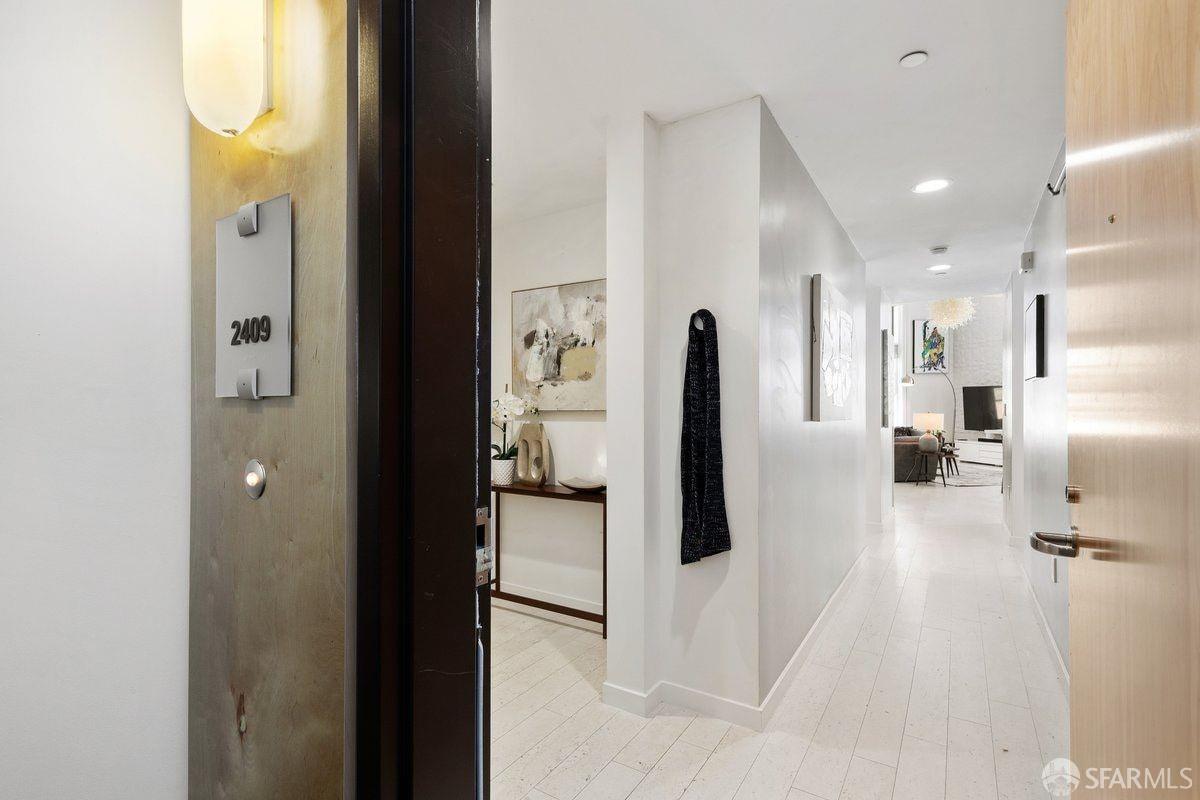 Photo #1: 426136520 Listing: Photo #1
