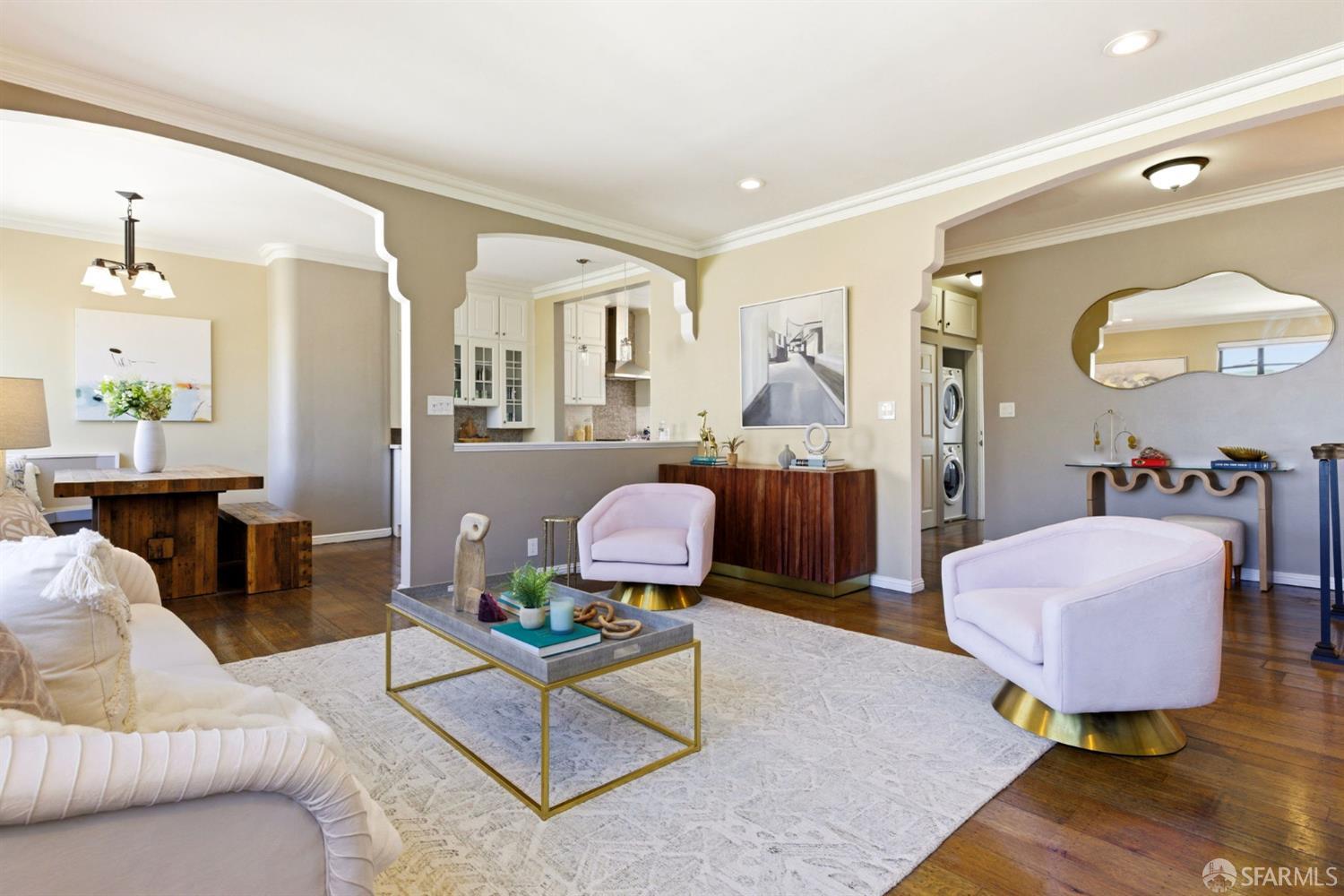 Photo #13: 426135648 Listing: Photo #13