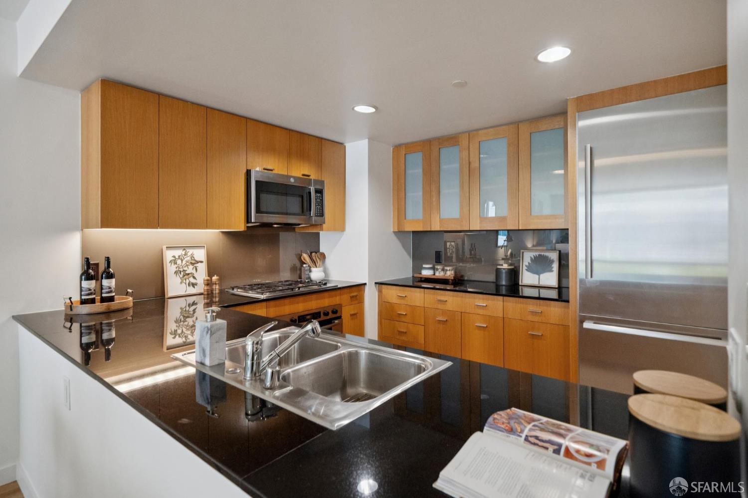 Photo #7: 426137405 Listing: Photo #7
