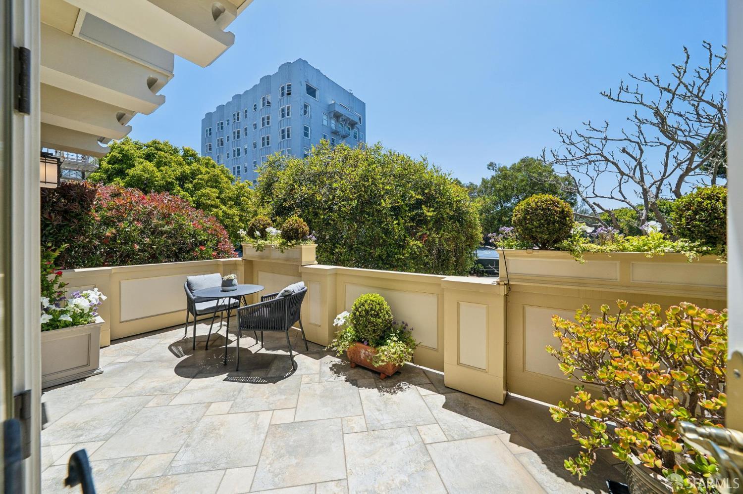 Photo #7: 426135658 Listing: Photo #7