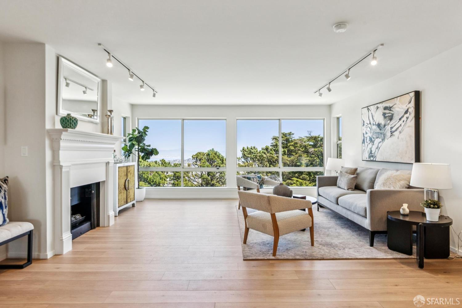 Photo #16: 426137549 Listing: Photo #16