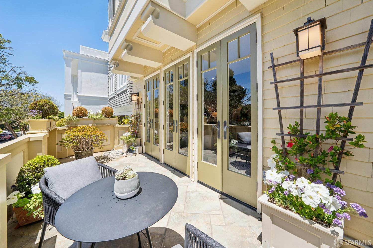 Photo #8: 426135658 Listing: Photo #8