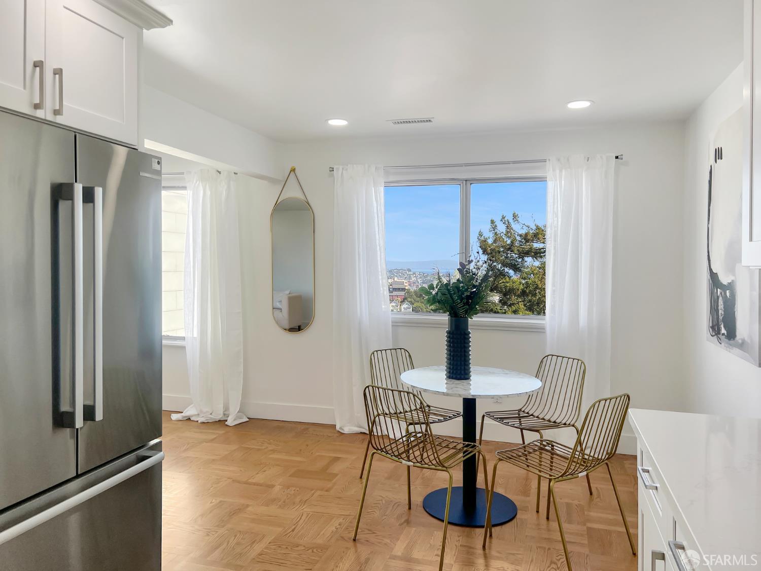 Photo #5: 426137646 Listing: Photo #5