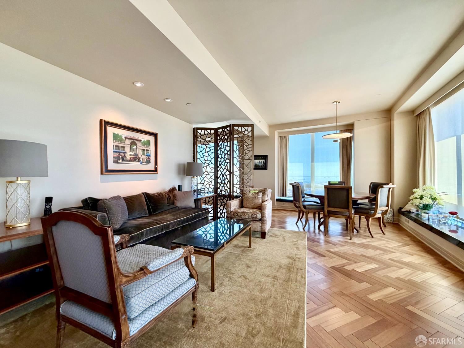 Photo #4: 426127879 Listing: Photo #4