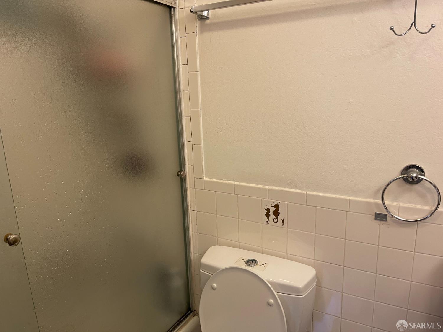 Photo #8: 426137397 Listing: Photo #8