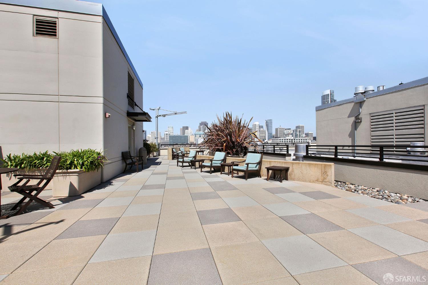 Photo #73: 426138337 Listing: Photo #73