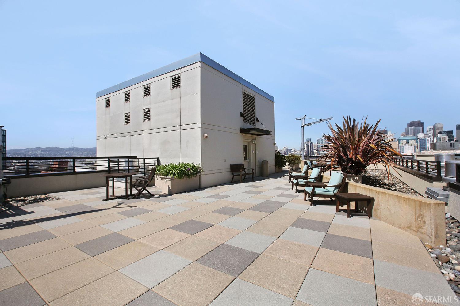 Photo #79: 426138337 Listing: Photo #79
