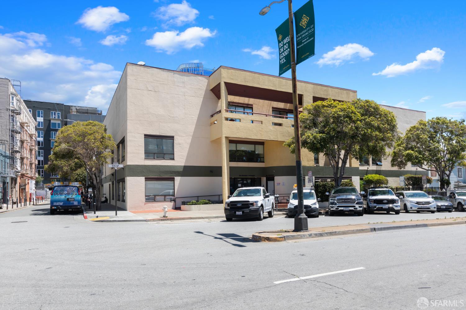 42 Gough Street # 308