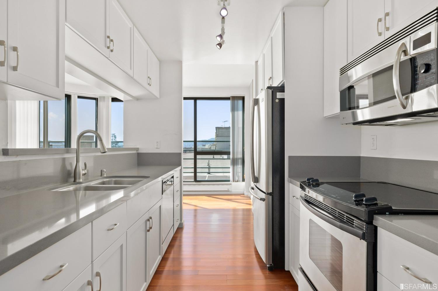 300 3rd Street # 1012
