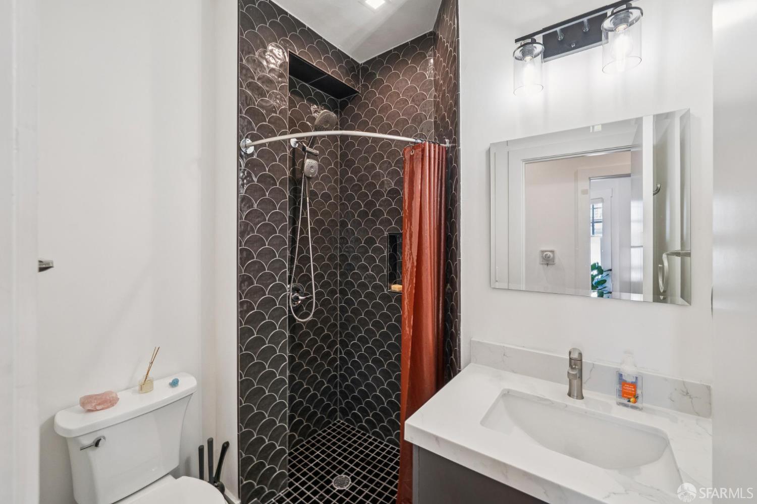 Photo #22: 426138546 Listing: Photo #22