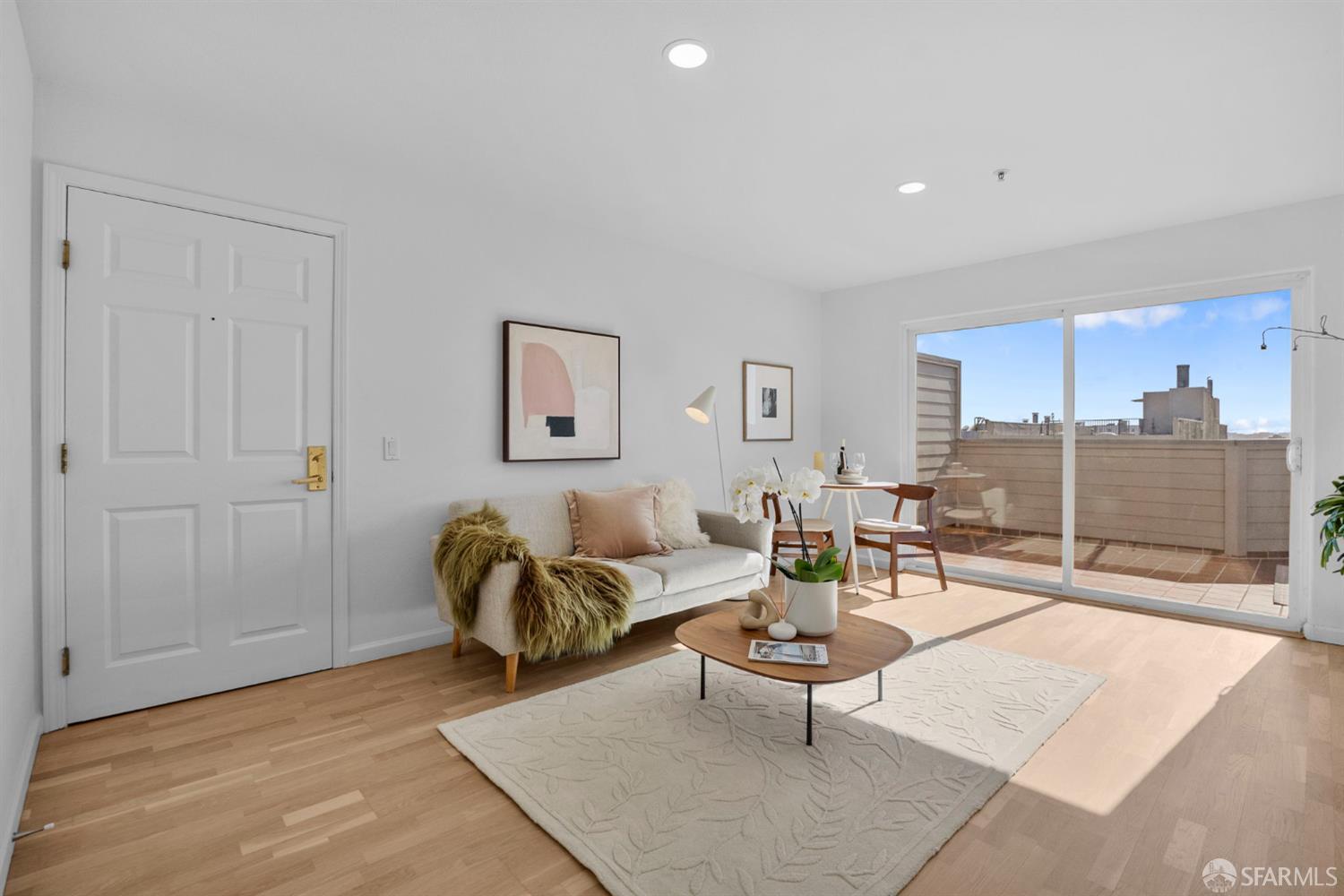 Photo #3: 426137131 Listing: Photo #3