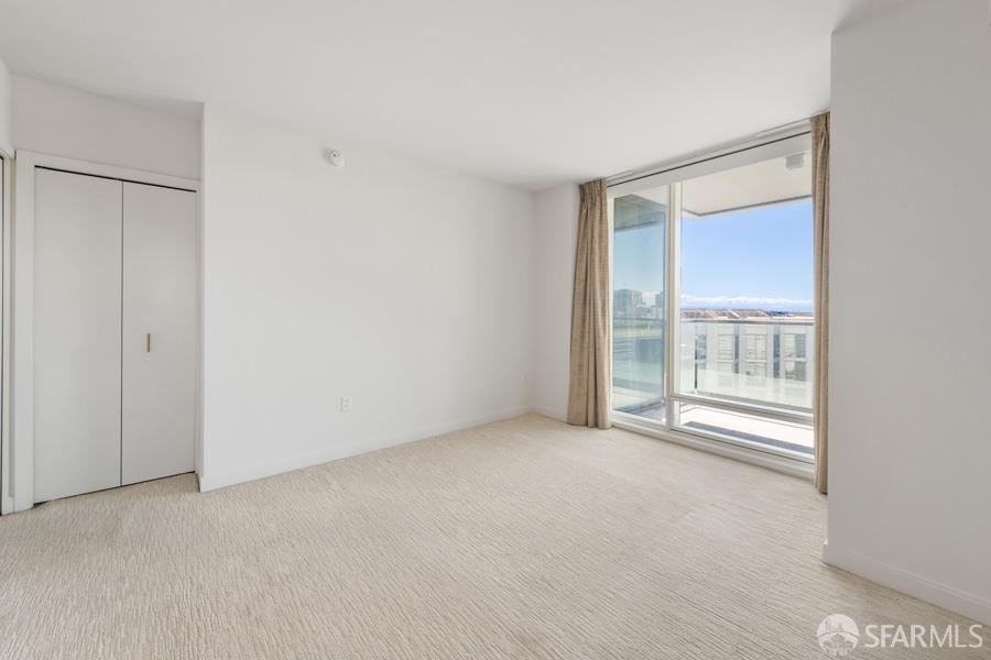 Photo #9: 426128975 Listing: Photo #9