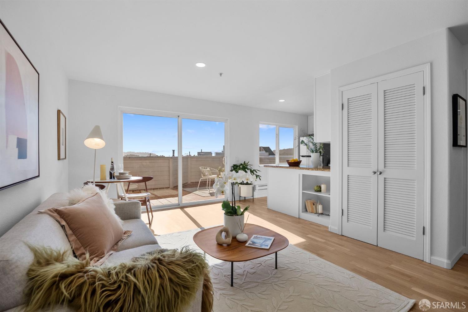 Photo #1: 426137131 Listing: Photo #1