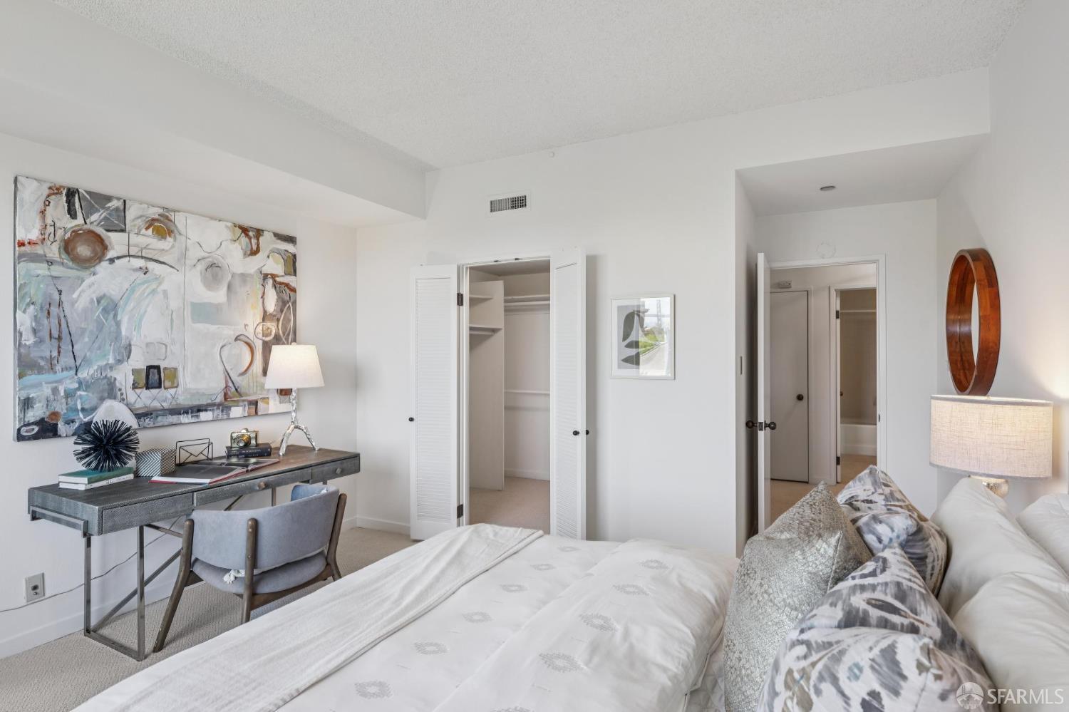 Photo #30: 426138868 Listing: Photo #30
