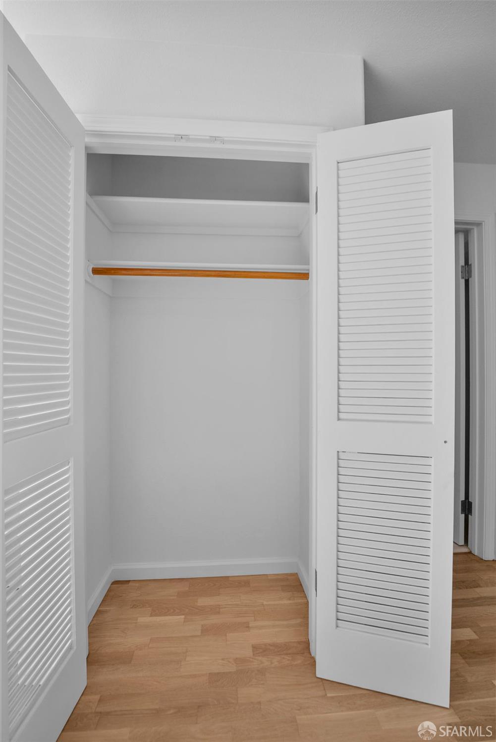 Photo #10: 426137131 Listing: Photo #10