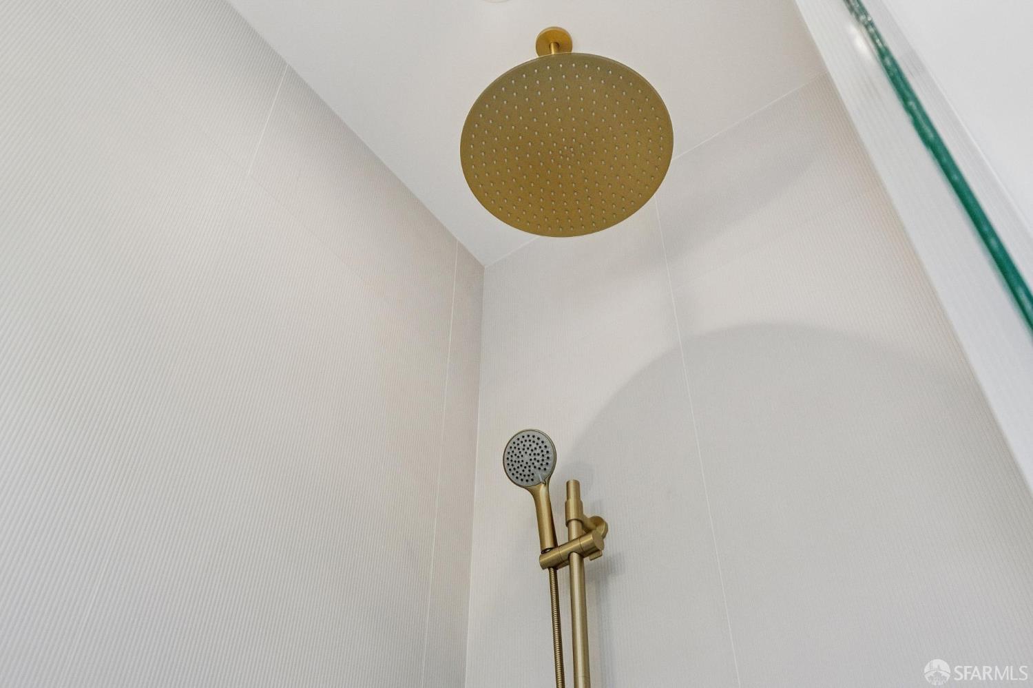 Photo #23: 426137690 Listing: Photo #23