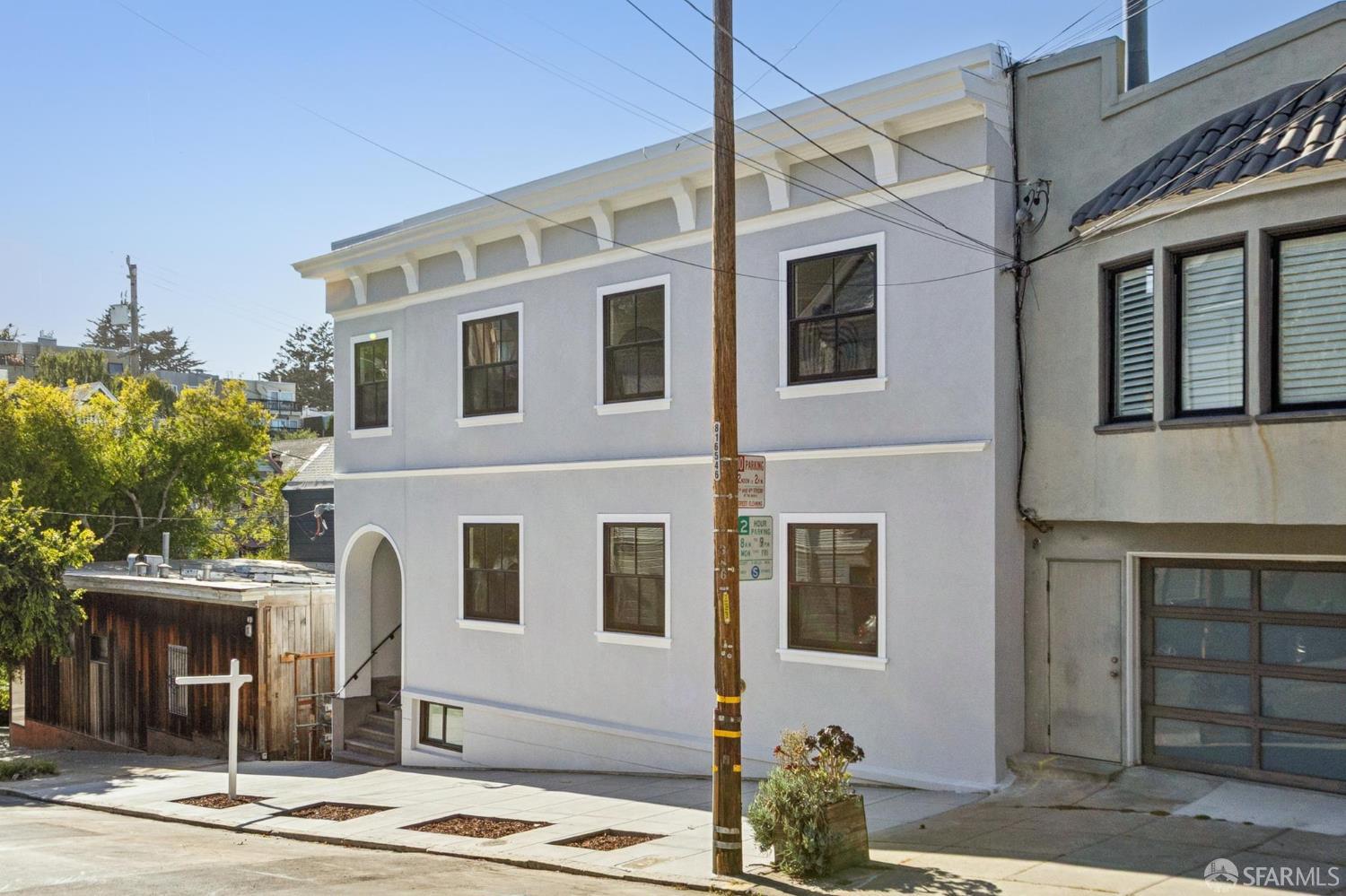 Photo #2: 426137690 Listing: Photo #2