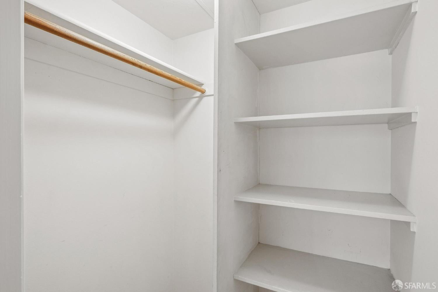 Photo #10: 426139086 Listing: Photo #10