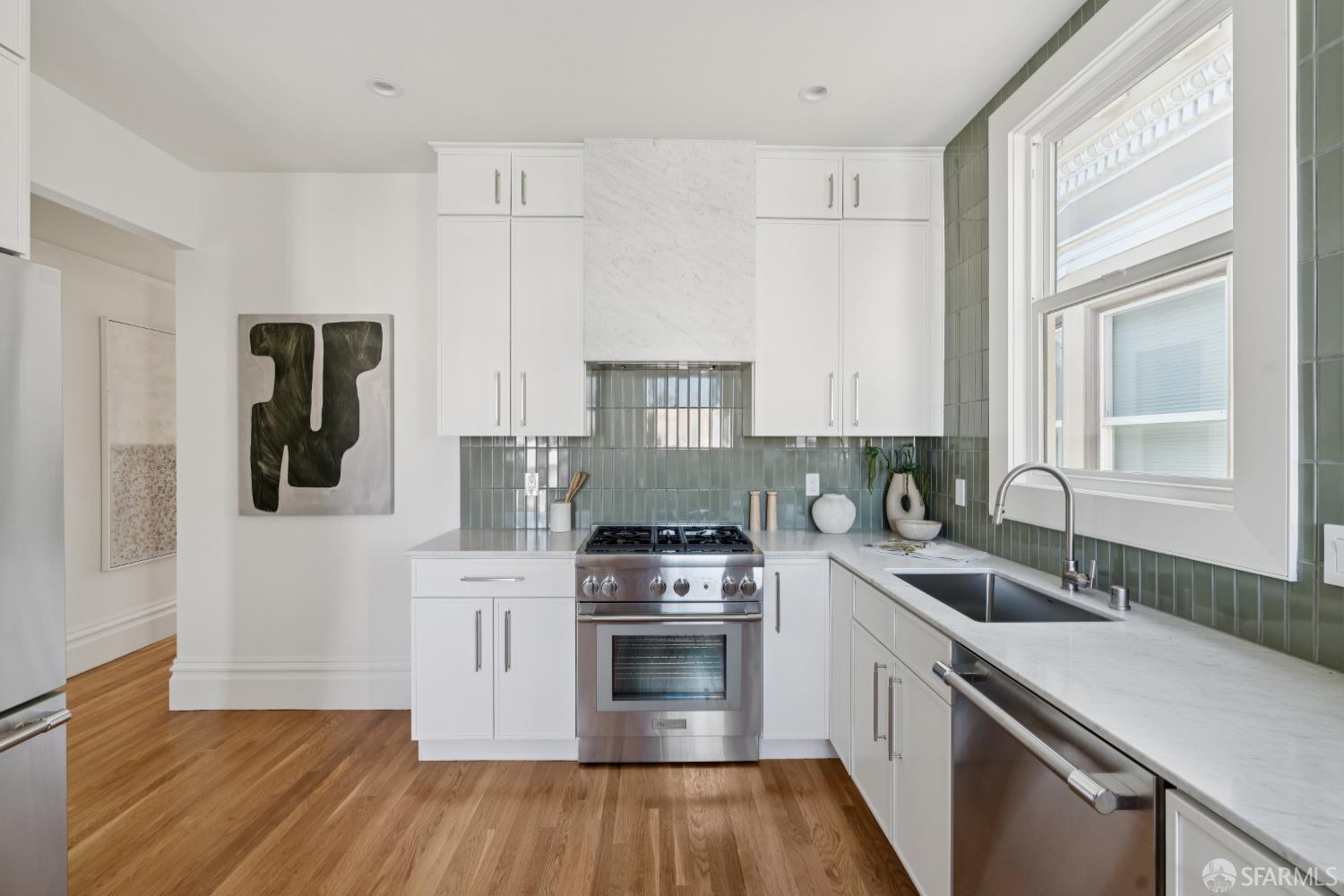 Photo #5: 426135794 Listing: Photo #5