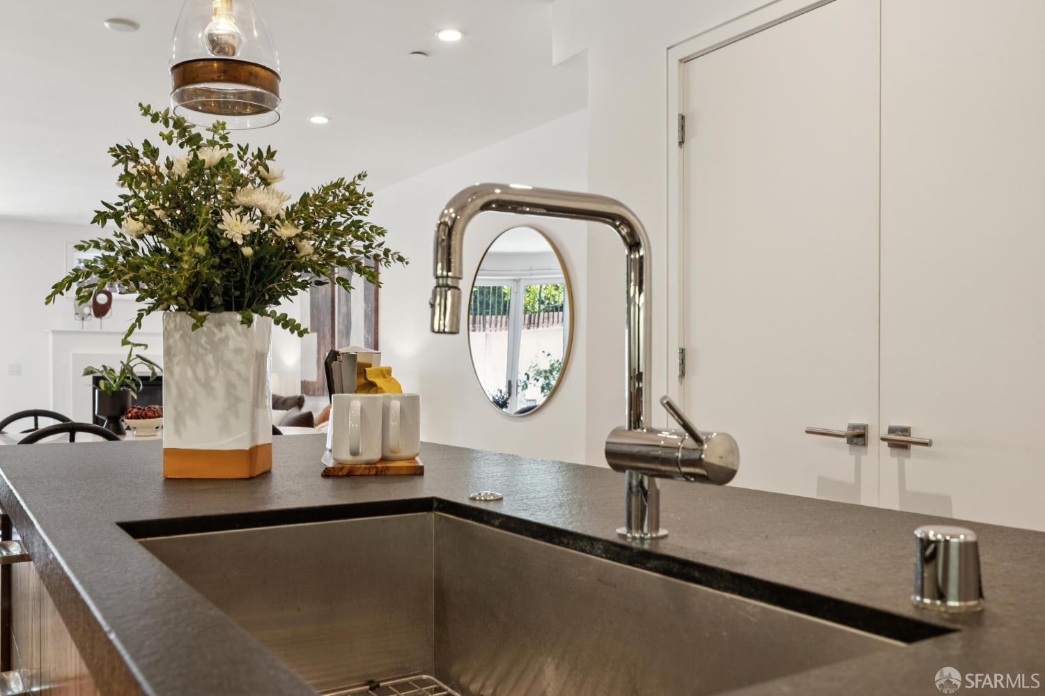 Photo #19: 426139171 Listing: Photo #19