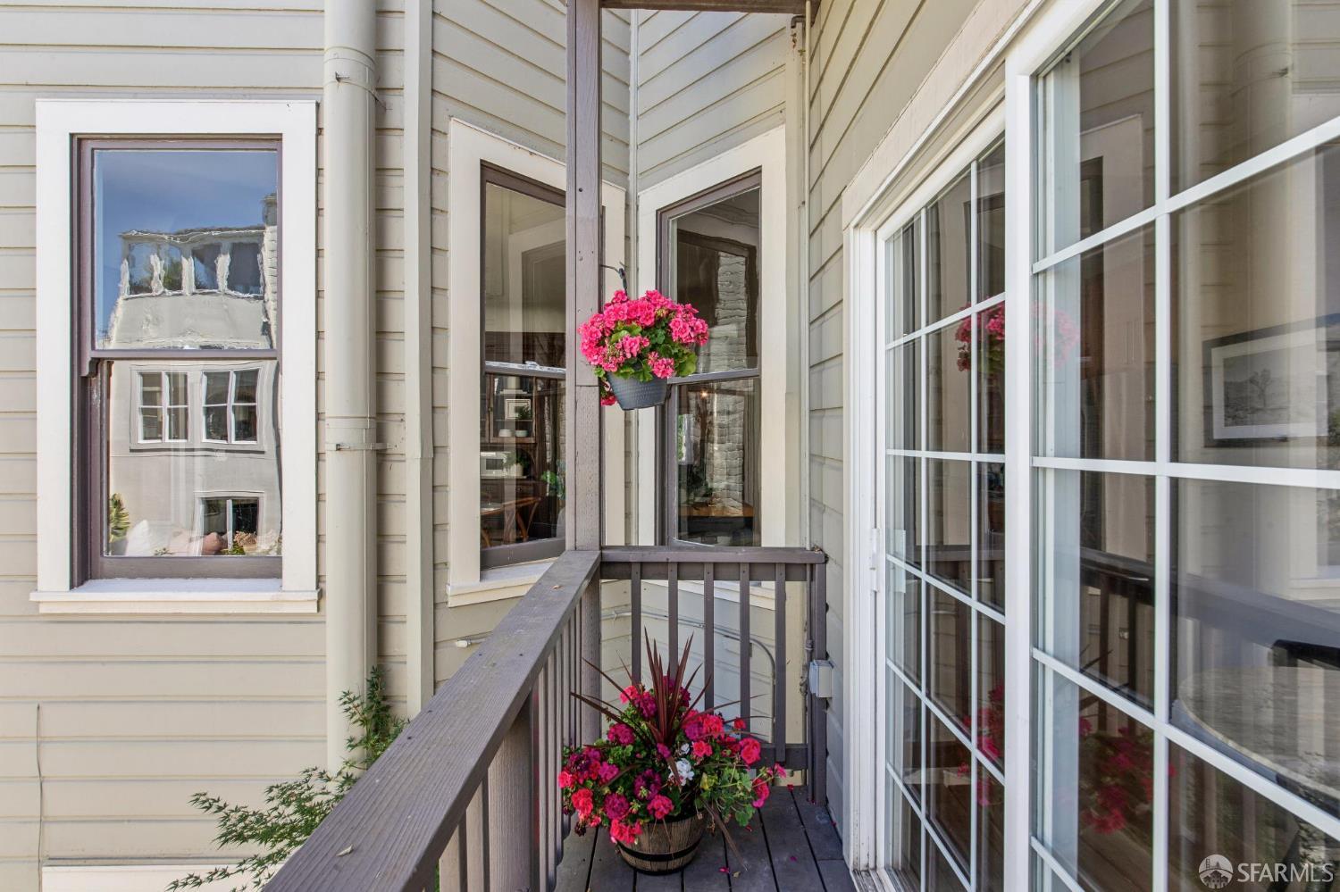 Photo #11: 426138277 Listing: Photo #11
