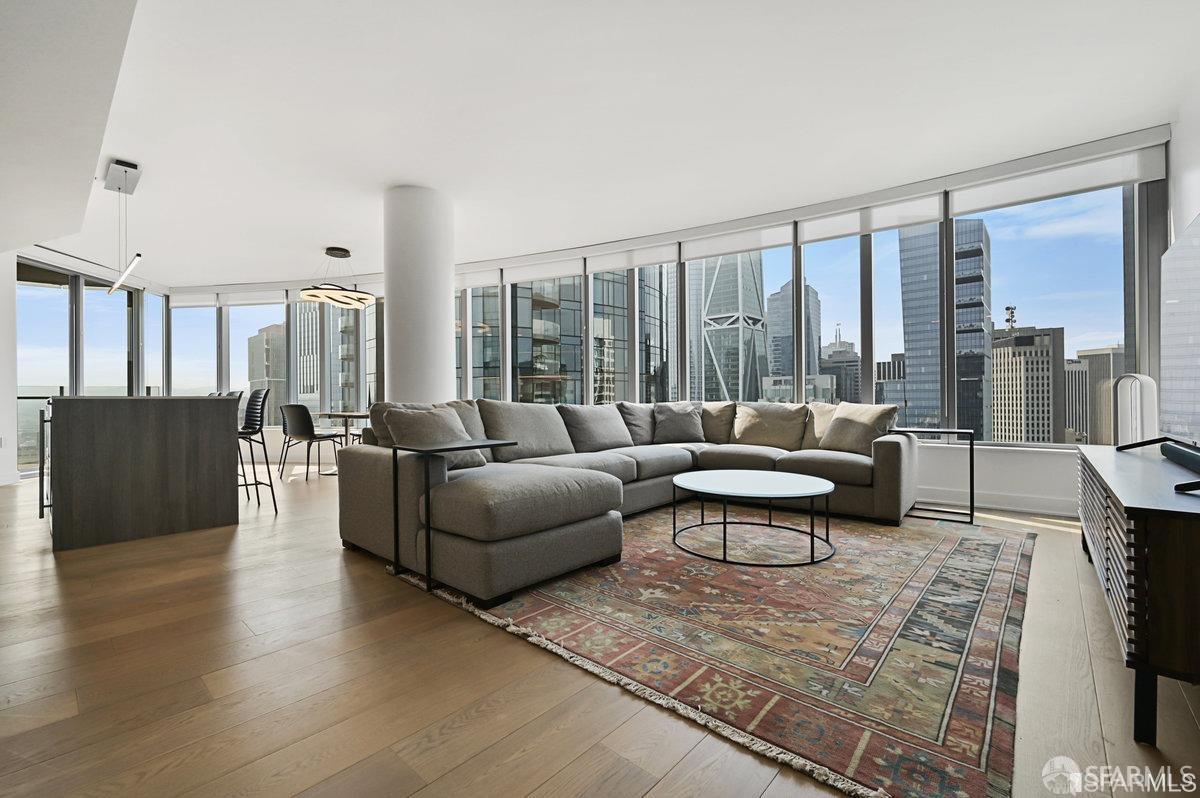 338 Main Street # 34E