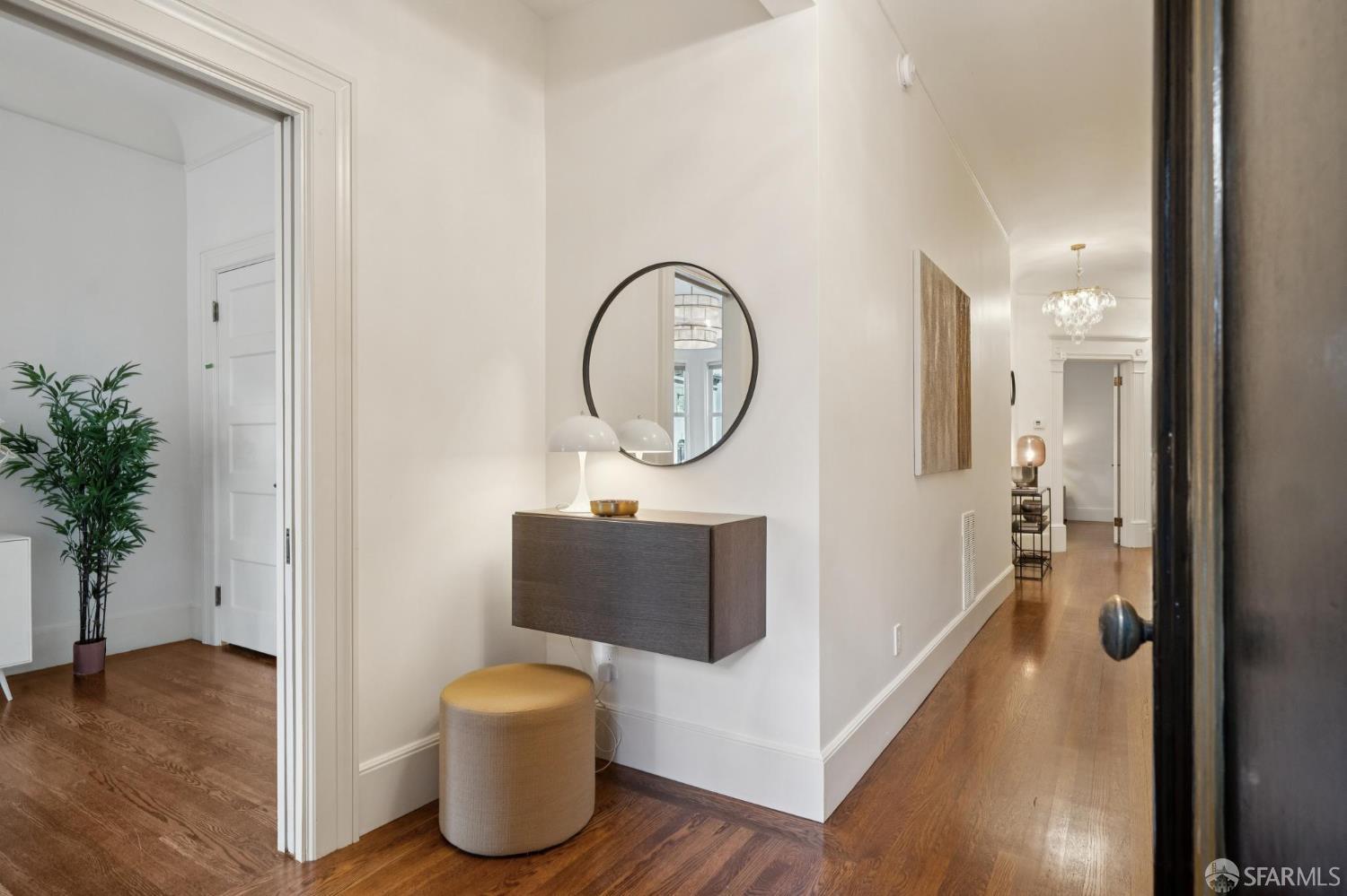 Photo #2: 426138953 Listing: Photo #2