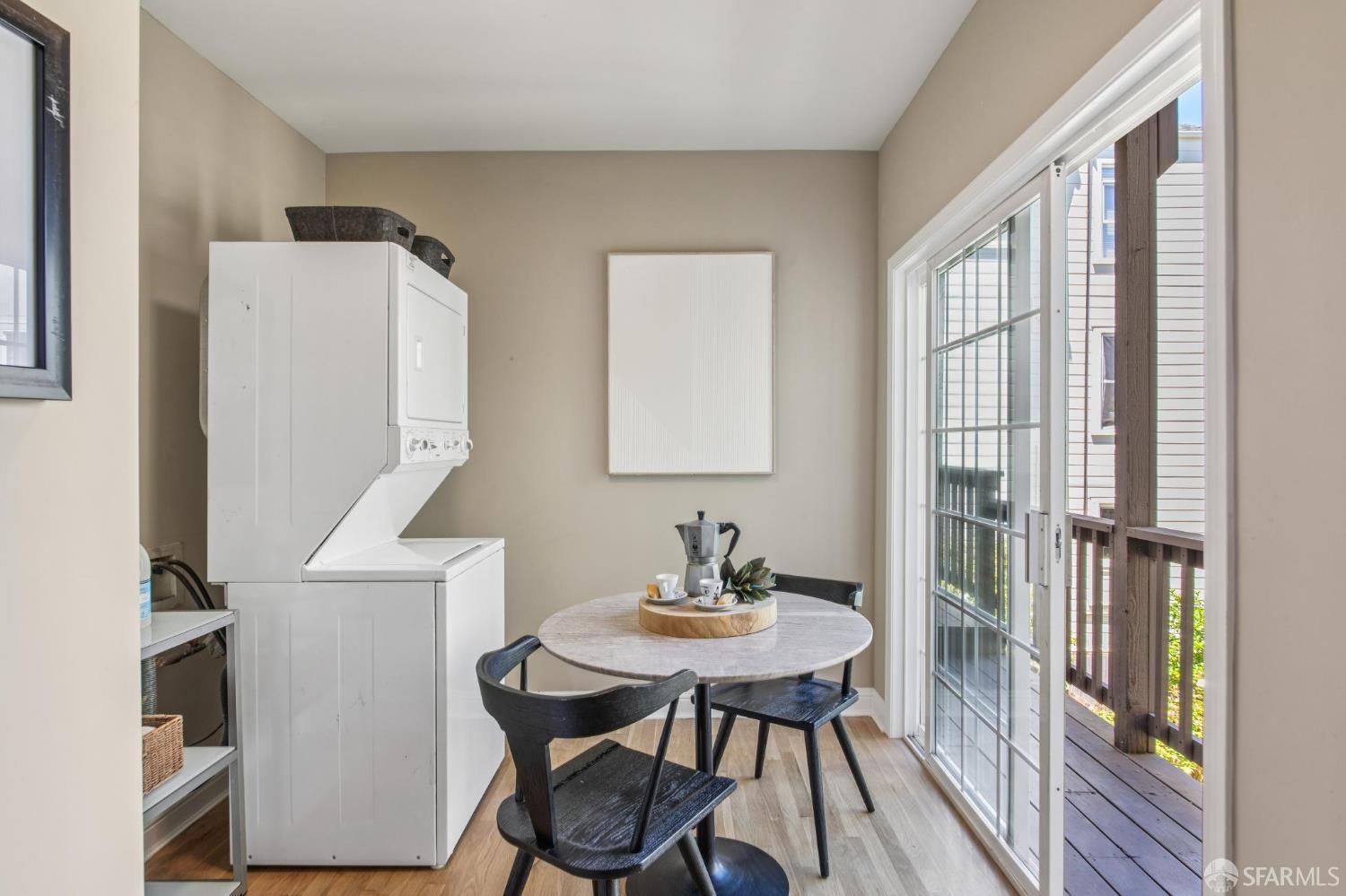 Photo #10: 426138277 Listing: Photo #10